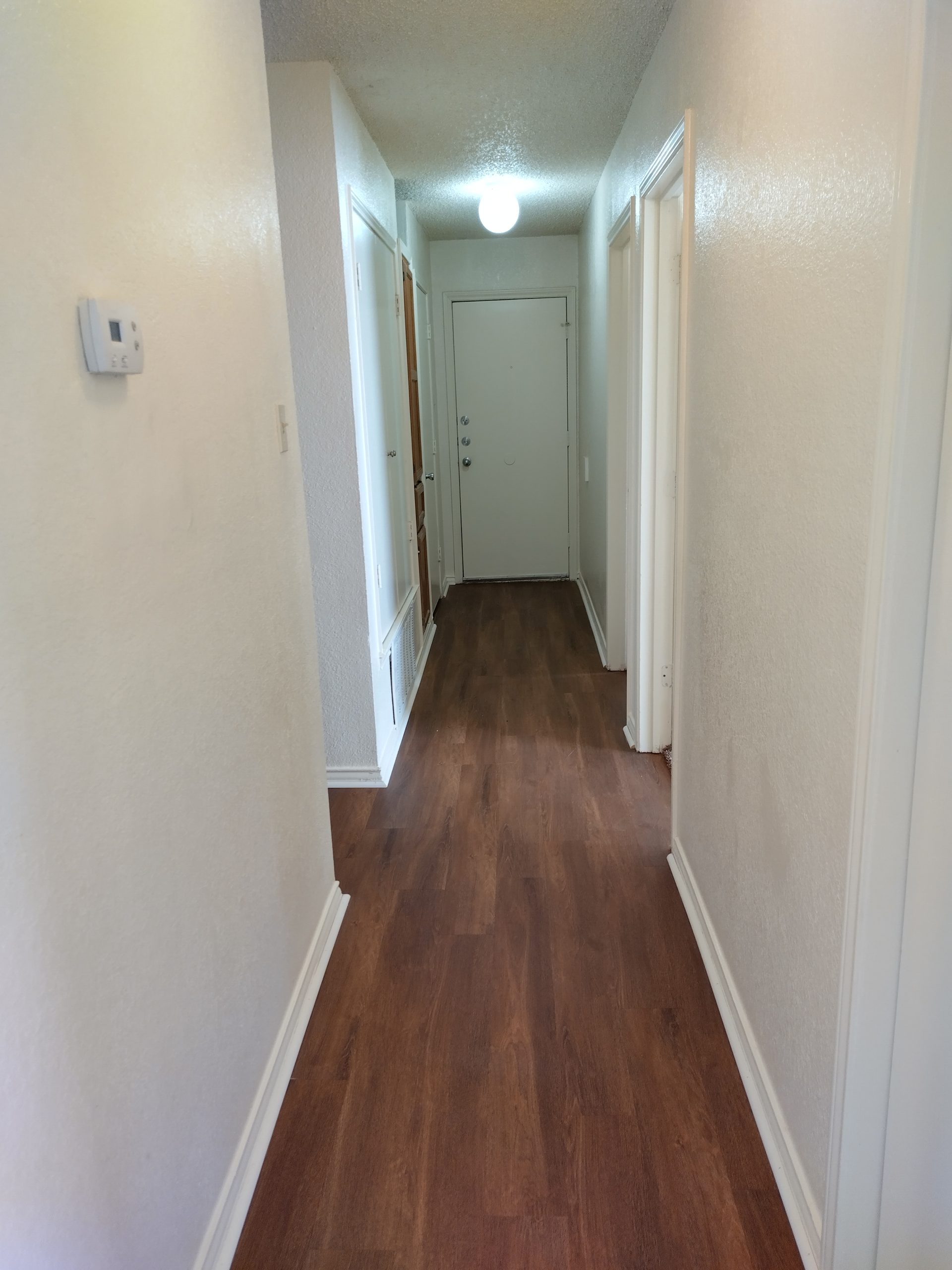 Lakeshore Village Apartments 